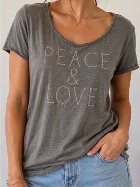 Peace & Love Graphic Tee - Gray